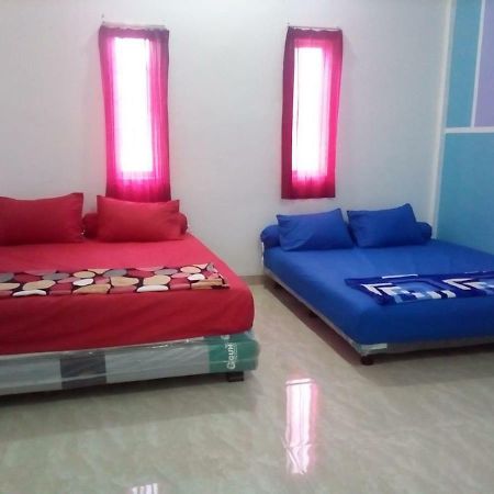 Almira Homestay Jambi Exteriér fotografie